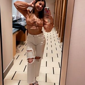 Meet your Posher, Chloe